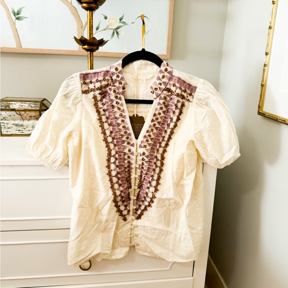 ANTHROPOLOGIE WOODEN BEADED TOP PUFF SLEEVE BLOUSE